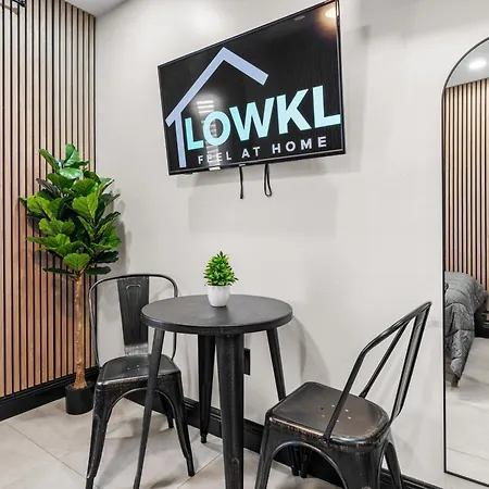 Baybreeze Apartments By Lowkl-3