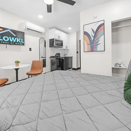 Baybreeze Apartments By Lowkl-2